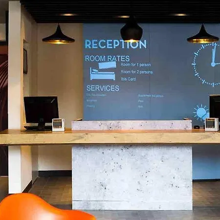 Ibis Lorient Centre Hotelier Отель 3*